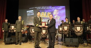 Ağrı'da 90'lar rüzgârı esti