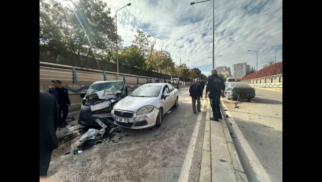 Elazığ'daki zincirleme trafik kazası: 1 ölü, 4 yaralı