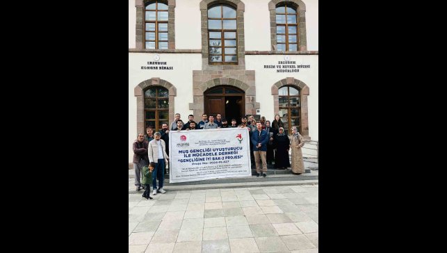 Muşlu gençler, Erzurum'un tarihi ve kültürel mekanlarını gezdi