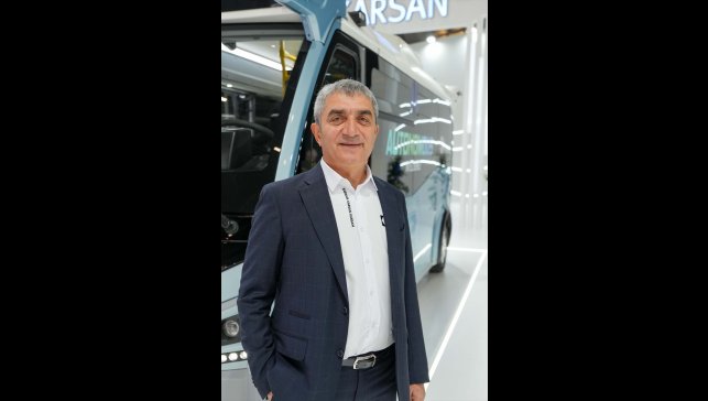 Karsan'dan İtalya Bari'ye 18 metrelik yüzde 100 elektrikli 42 adet e-ATA