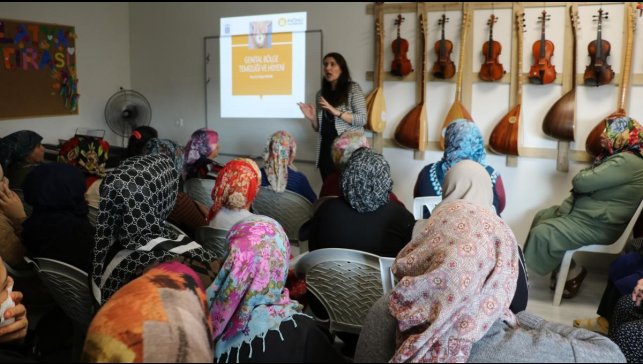 Malatya'da Konteyner Kent'te kadınlara hijyen eğitimi