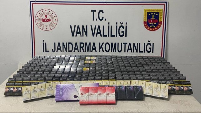 Van'da 1859 paket kaçak sigara ele geçirildi