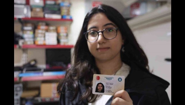 4 yaşında doktor olacağını söylemişti, 14 sene sonra Tıp Fakültesini kazandı