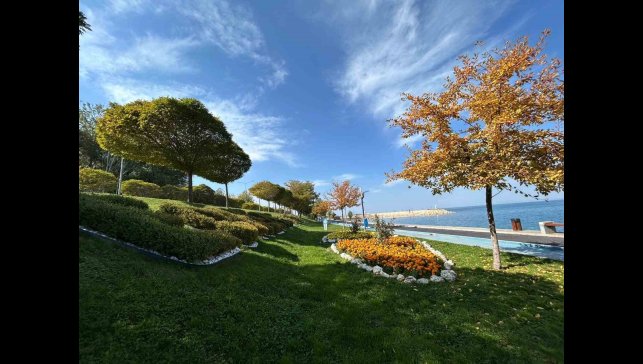 Akdeniz iklimi Van Gölü Havzası'nı etkisi altına alıyor