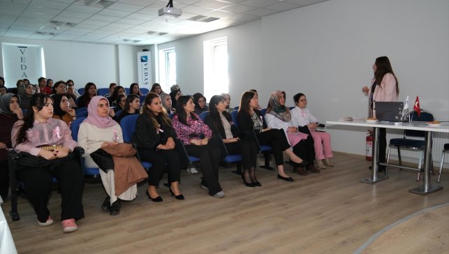 VEDAŞ'ta görevli kadın çalışanlar meme kanseri hakkında bilgilendirildi