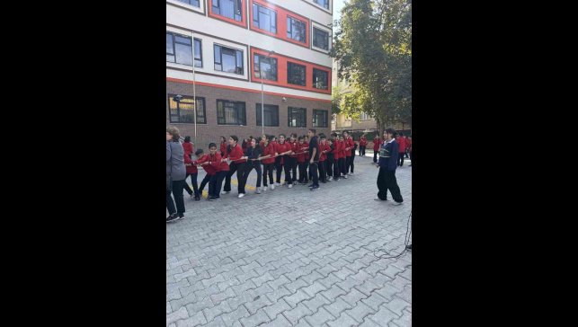 Elazığ'da öğrenciler geleneksel oyunlar ile eğleniyor