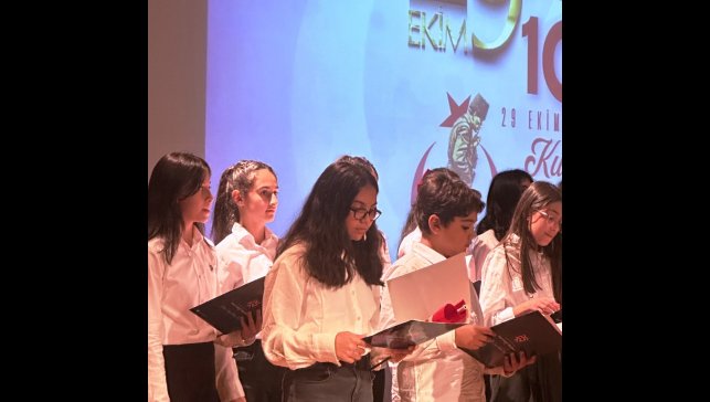 Özel Vakıf Okulları'ndan Cumhuriyet coşkusu