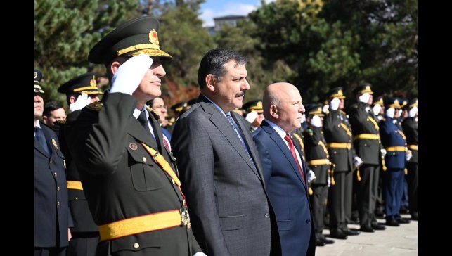 Erzurum'da Cumhuriyet'in 102. Yıl coşkusu