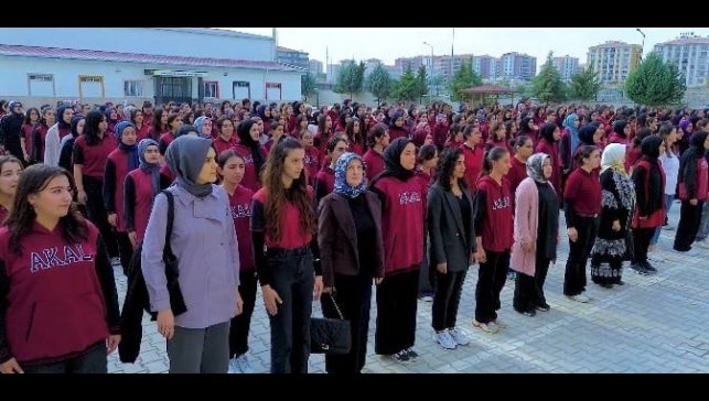 Atatürk Kız Anadolu Lisesi'nde Cumhuriyet Bayramı coşkusu