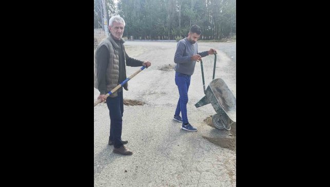 Iğdır'da şoförlerinden tepki: "Yollar çukur deryasına döndü"