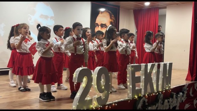 Yüksekova'da Cumhuriyet'in 102. yılı coşkuyla kutlandı