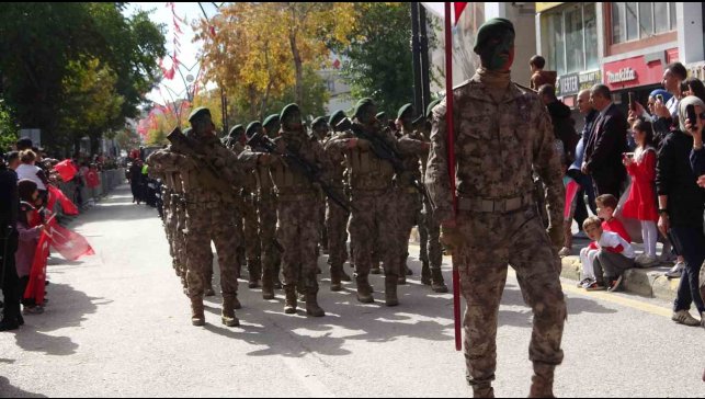 Van'da Cumhuriyet Bayramı coşkusu