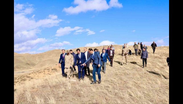 Vali Karakaya, 387 askerin şehit düştüğü bölgede