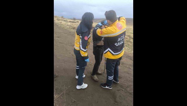 Yanına yıldırım düşen şahıs yaralandı