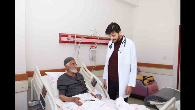 Erzurum'da doktordan hayat kurtaran kritik müdahale