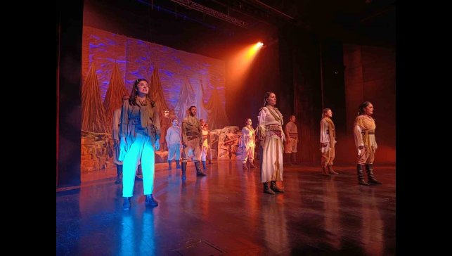 ANA-DOLU Milli Mücadelenin cesur ve kayıp kadınları Kars'ta sahnelendi