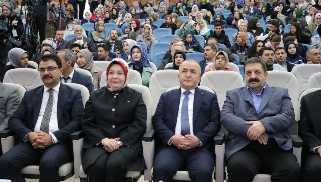 Elazığ'da "4. Din Öğretimi Çalıştayı" düzenlendi