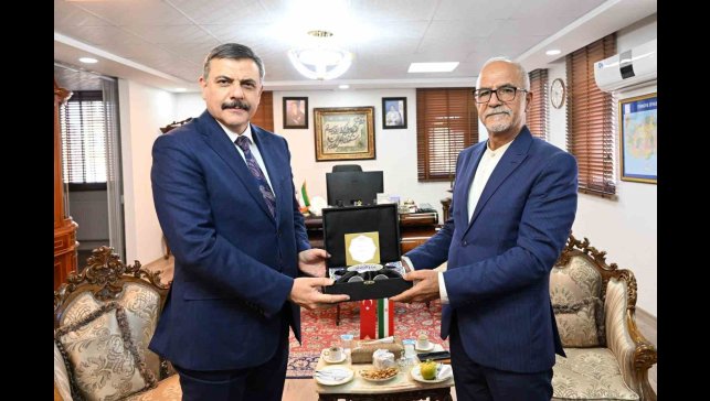 Vali Çiftçi'den iade-i ziyaret