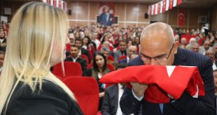 Ağrı'da 24 Kasım Öğretmenler Günü kutlandı