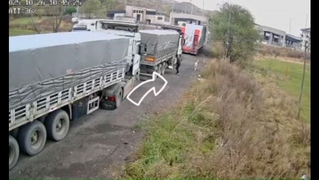 Posof'ta çevreye çöp atan sürücülere ceza