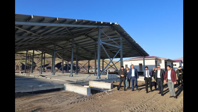 Güroymak'ta "Hayvan Pazarı ve Mezbahanesi" projesi devam ediyor