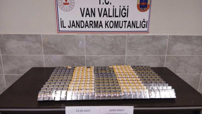 Van'da gümrük kaçağı sigara ve malzeme ele geçirildi