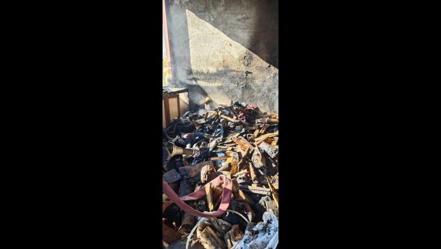 Van'da çatı yangını