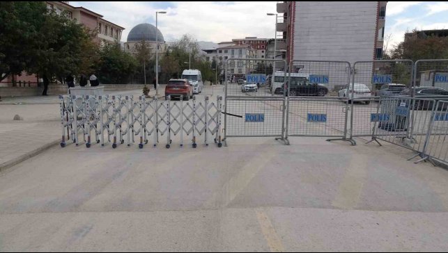 Malatya'da 116 sanıklı organize suç örgütü davası kapalı spor salonunda görülecek