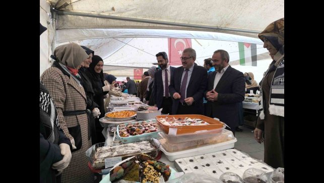 Erzurum'da "Hayır Çarşısı" dualarla açıldı