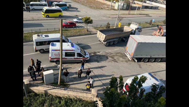 Iğdır'da polis minibüsü kaza yaptı: 7 yaralı