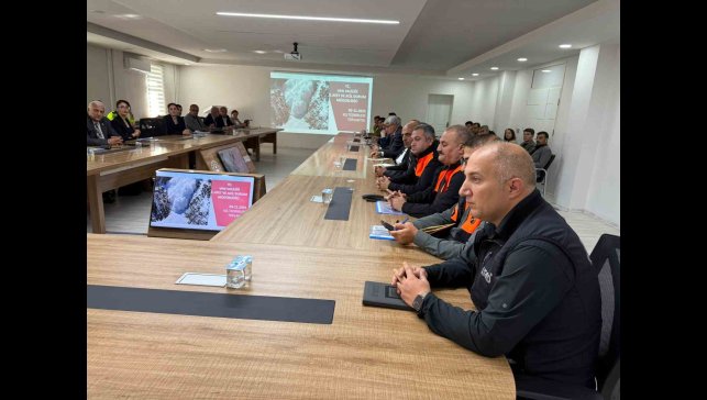 Van'da 'Kış mevsimi trafik tedbirleri' toplantısı yapıldı