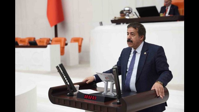 AK Parti'li Vekil Fırat, Erzurum'u Meclis'in gündemine taşıdı