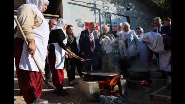 Ağın'da yöresel leblebi yapımı etkinliği