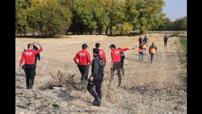 Elazığ'da kaybolan çocuk için ekipler seferber oldu: Çalışmalar sürüyor