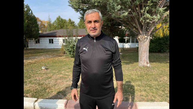 Elazığspor Teknik Direktörü Sarıgül: "Devre arasına kadar en iyi sonuçları almak istiyoruz"