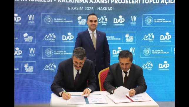 Bakan Kacır'dan Hakkari Üniversitesine 'Milli Teknoloji Atölyesi' müjdesi