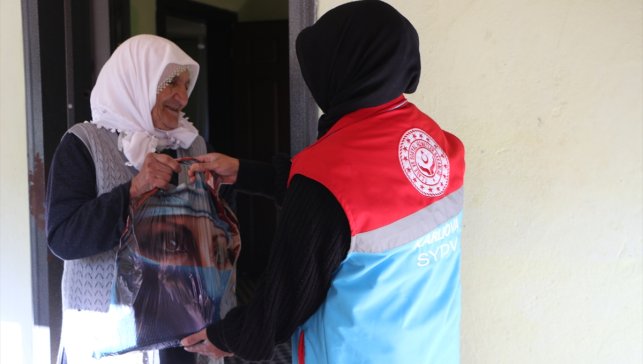 Karlıova'da vefa ekiplerinden 200 aileye destek