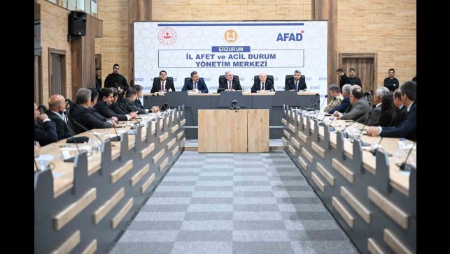 Karaloğlu: "Sanayi mamalarının yerine bakımevleri yemek artıklarından kendi mamaları üretmeli"