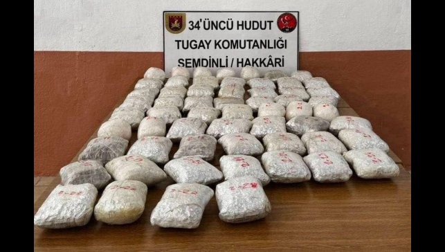Hakkari sınırında 32 kilo uyuşturucu ele geçirildi