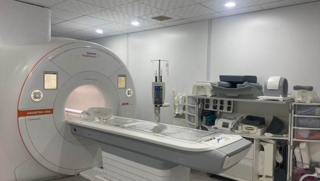 Ağrı'da yapay zeka destekli MR cihazı hizmete girdi