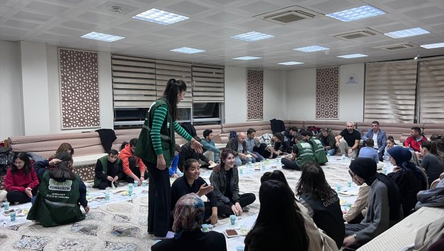 Yeşilay Hakkari Şubesi, üniversite öğrencilerine yönelik etkinlik düzenledi