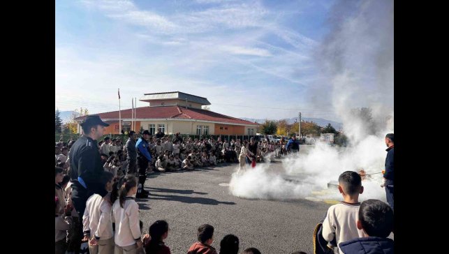 Göktürk İlkokulunda deprem ve afet bilinci eğitimi