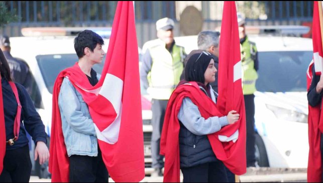 Erzurum'da 10 Kasım'da Atatürk saygıyla anıldı
