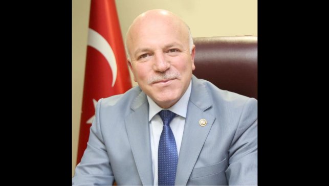 Başkan Sekmen; "Saygı, minnet ve rahmetle anıyorum"