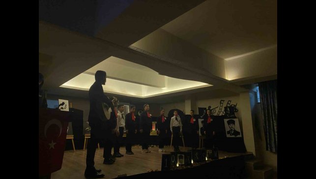 Ağrı'da 10 Kasım Atatürk'ü anma töreni düzenlendi