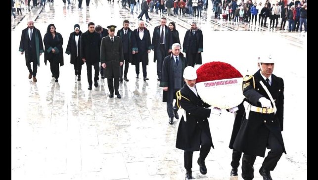 Erzurum Barosu'ndan Anıtkabir'e anlamlı ziyaret