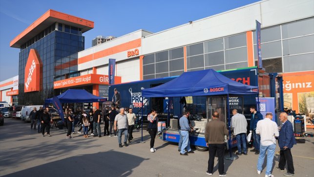 Bosch Pro Tour, Koçtaş Kartal Mağazası'nda profesyonellerle buluştu