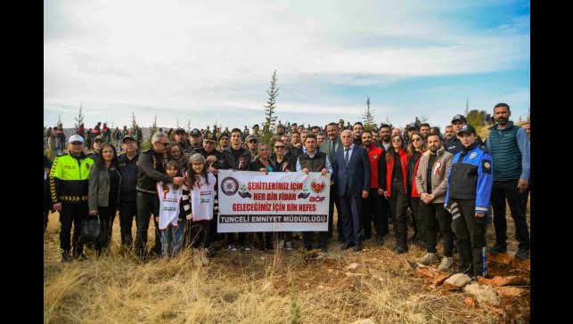 Tunceli'de 3 bin fidan toprakla buluştu