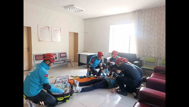 Palu'da deprem ve yangın tatbikatı