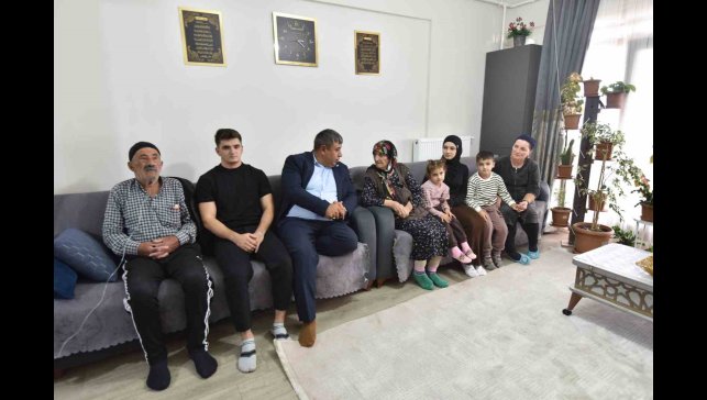 Ahlat'a yerleştirilen Ahıska Türkleri huzur içinde yaşıyor